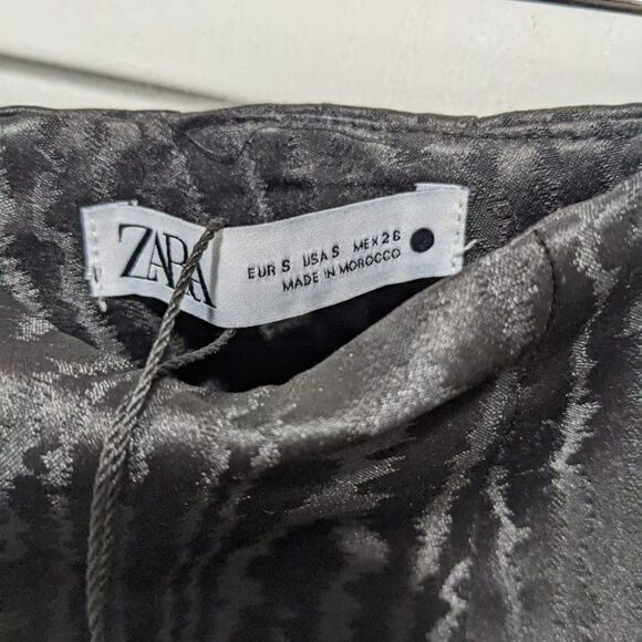 Zara | Jacquard mini skirt - Picture 6 of 10